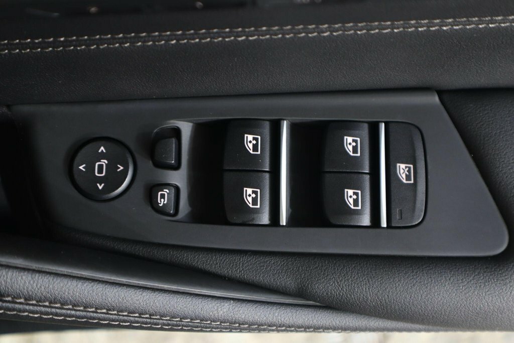 BMW 5 Series M550i Xdrive Black #26