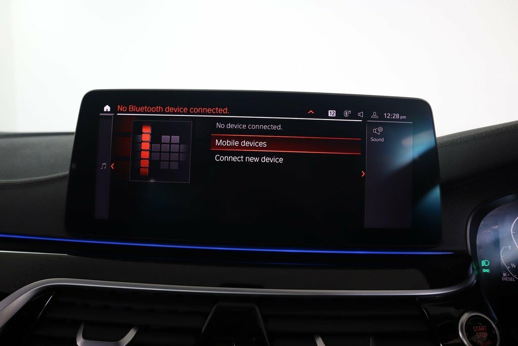 BMW 5 Series M550i Xdrive Black #38