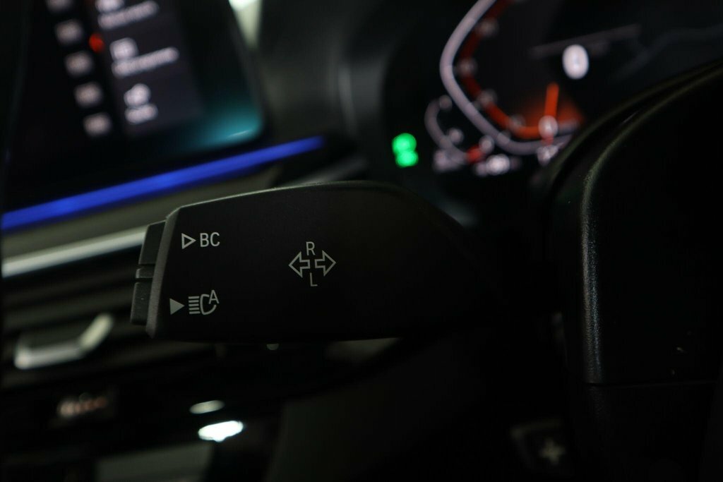 BMW 5 Series M550i Xdrive Black #18