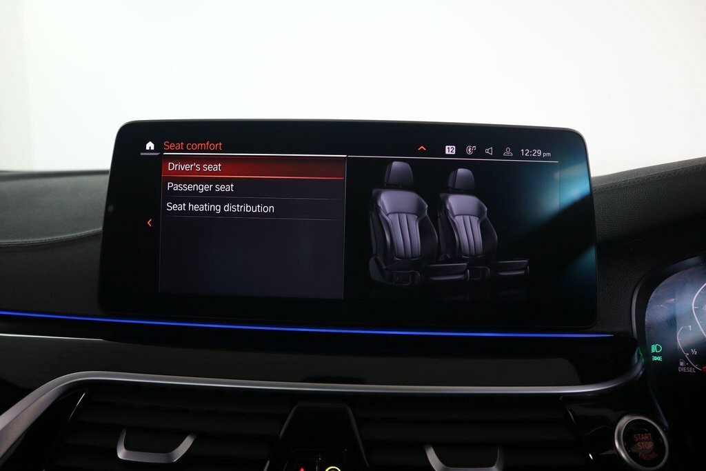 BMW 5 Series M550i Xdrive Black #51