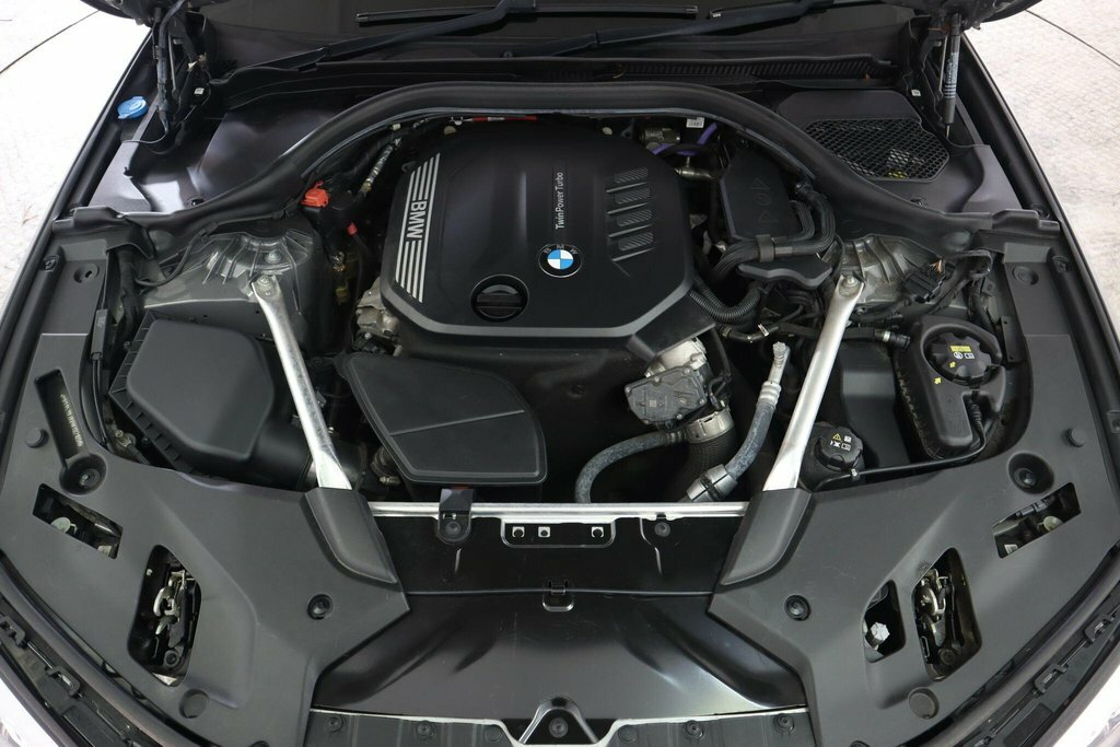 BMW 5 Series M550i Xdrive Black #28