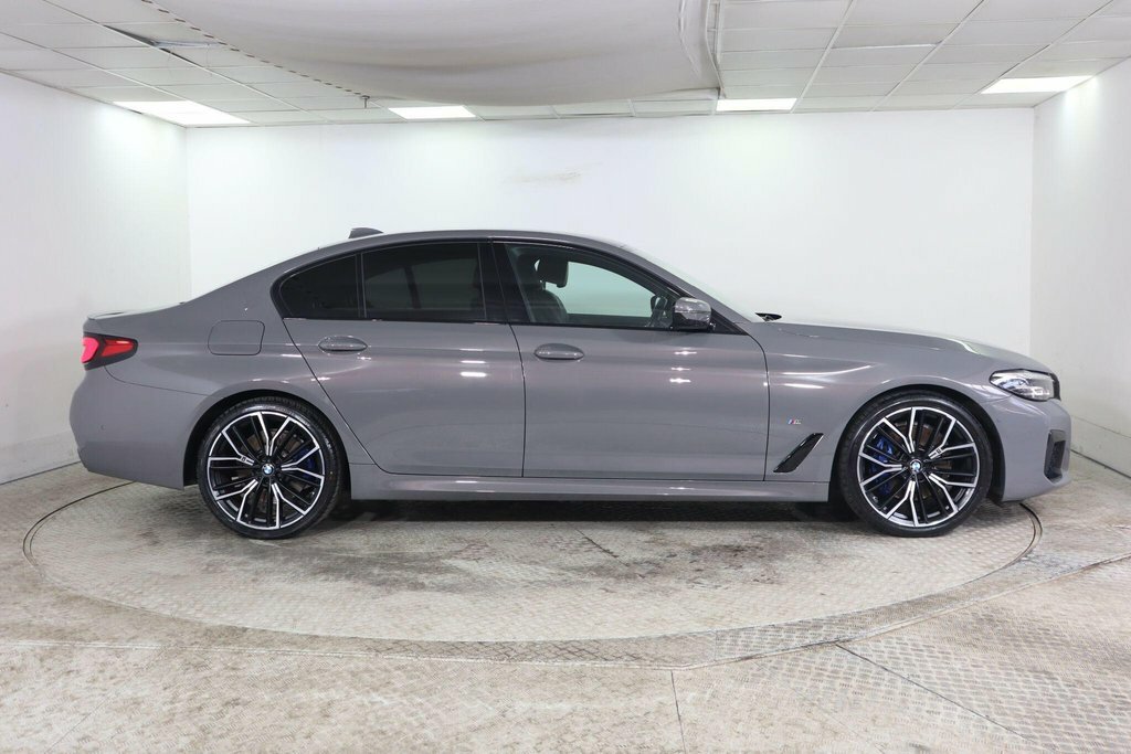 BMW 5 Series M550i Xdrive Black #7