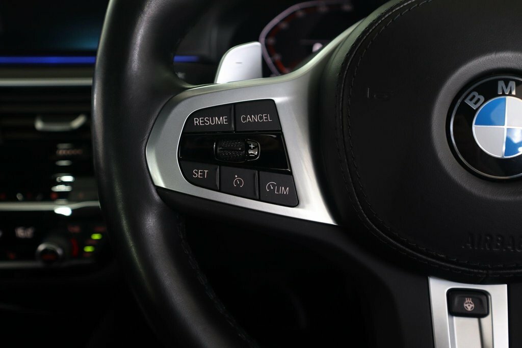 BMW 5 Series M550i Xdrive Black #62