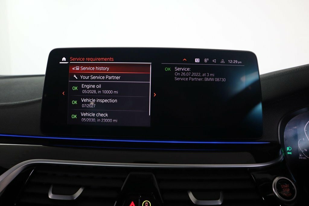 BMW 5 Series M550i Xdrive Black #43