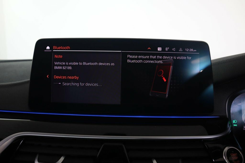 BMW 5 Series M550i Xdrive Black #39
