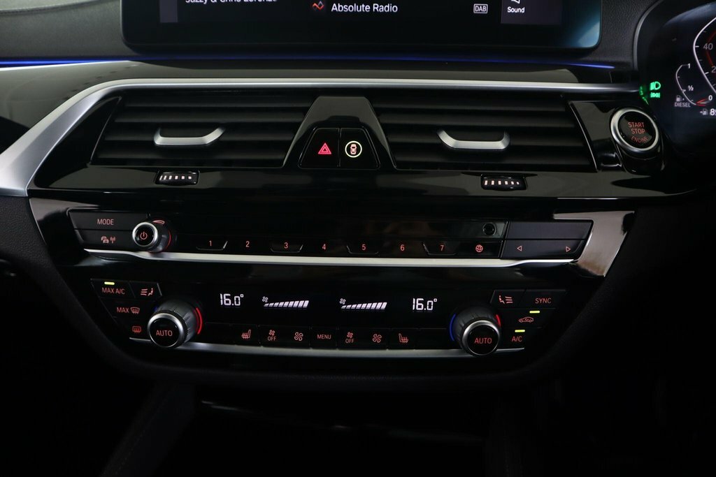 BMW 5 Series M550i Xdrive Black #33