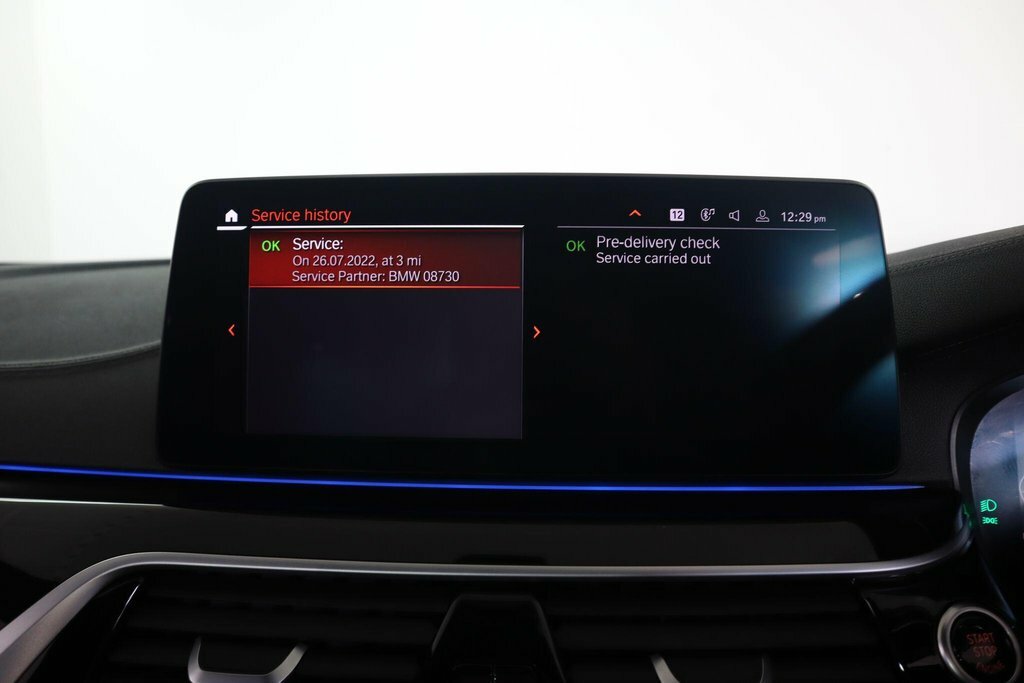 BMW 5 Series M550i Xdrive Black #44