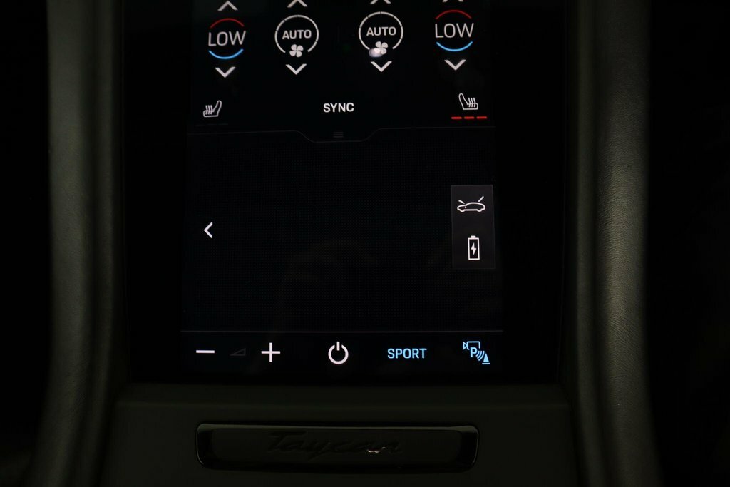 Porsche Taycan Performance Plus 93.4Kwh 4S Saloon Au Red #54