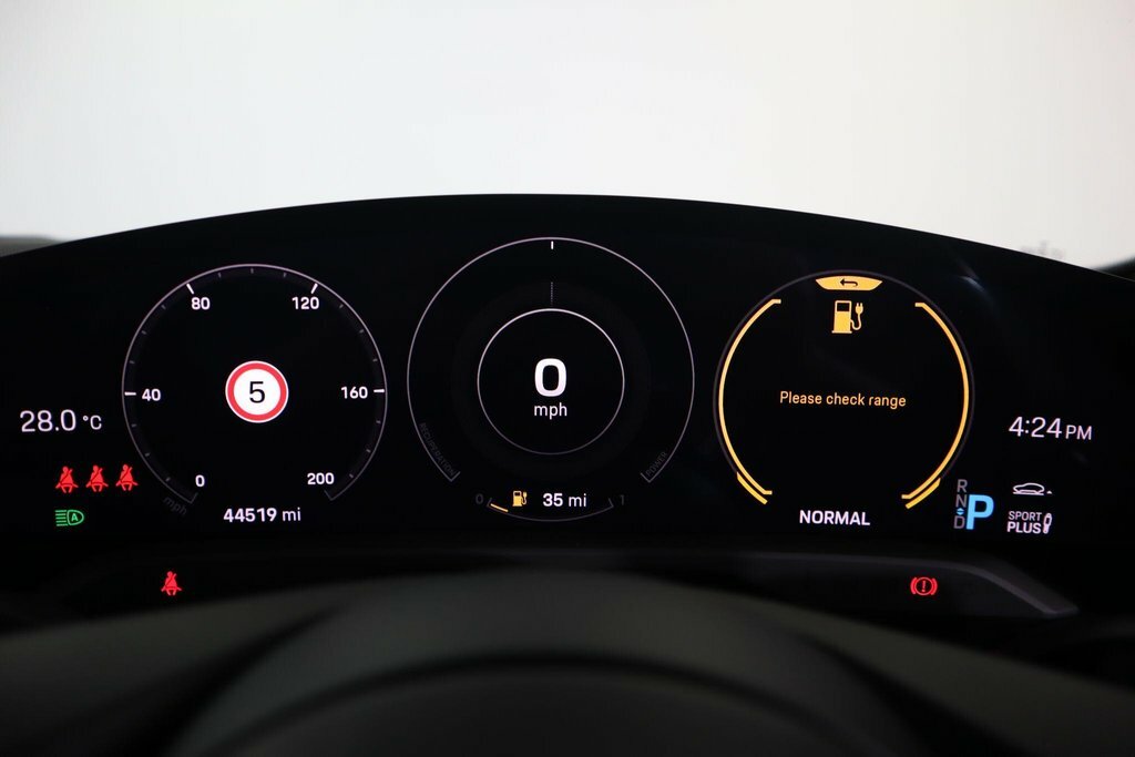 Porsche Taycan Performance Plus 93.4Kwh 4S Saloon Au Red #40