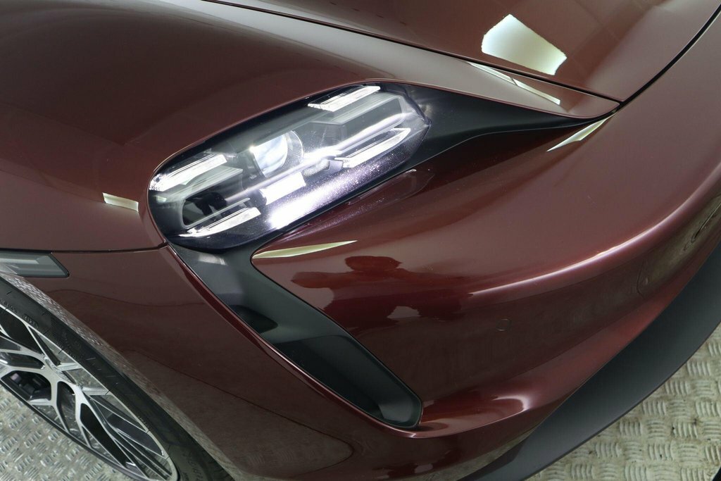 Porsche Taycan Performance Plus 93.4Kwh 4S Saloon Au Red #45