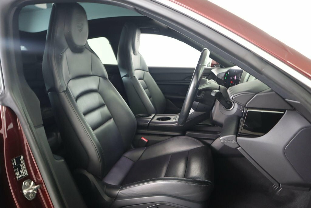 Porsche Taycan Performance Plus 93.4Kwh 4S Saloon Au Red #11