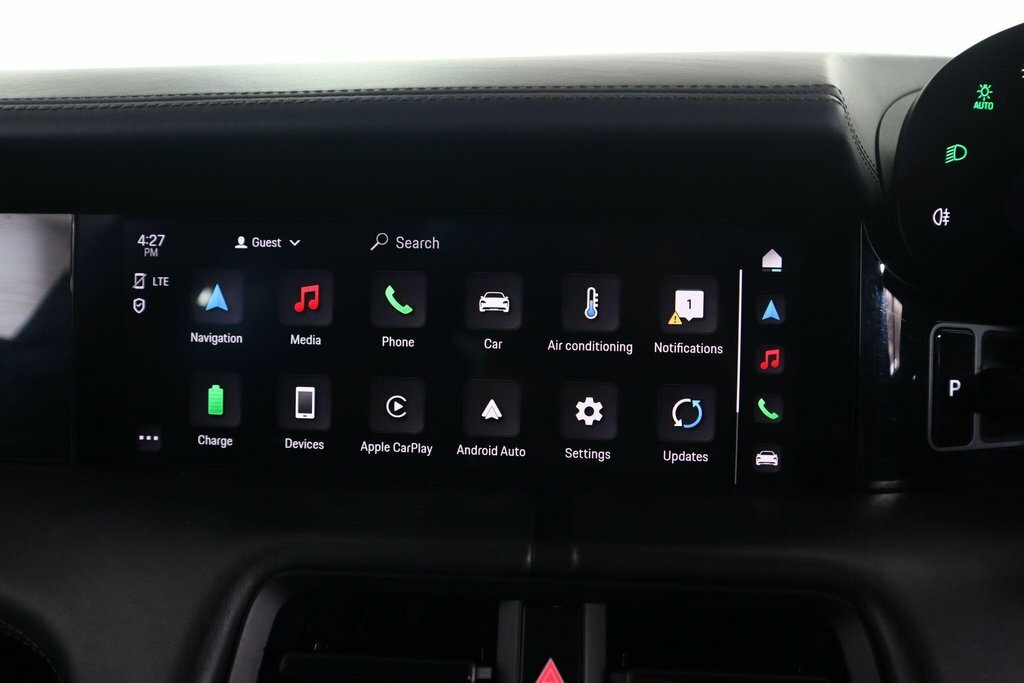 Porsche Taycan Performance Plus 93.4Kwh 4S Saloon Au Red #36