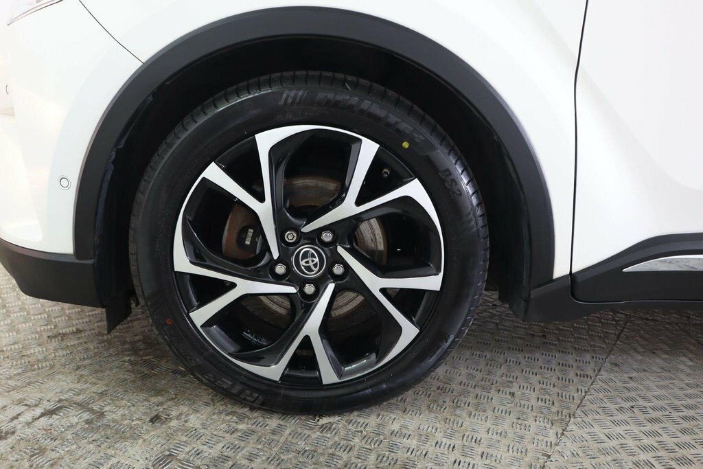 Toyota C-Hr Excel 5-Door Grey #29