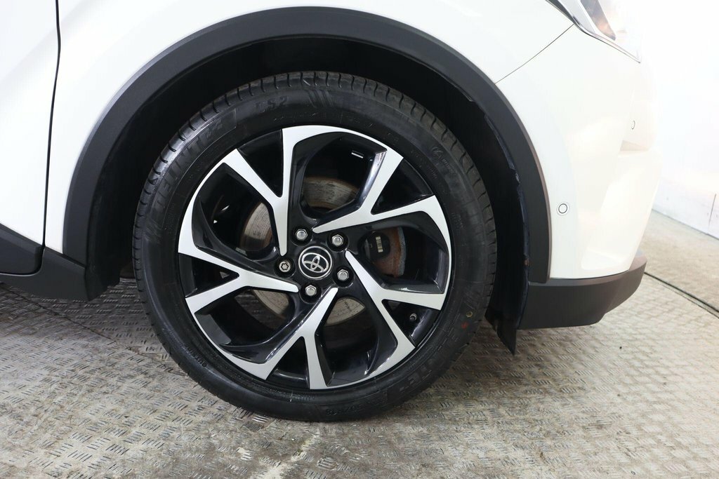 Toyota C-Hr Excel 5-Door Grey #26