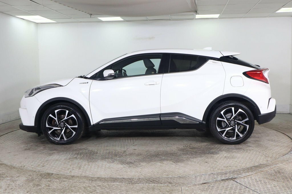 Toyota C-Hr 1.8L Design White #5