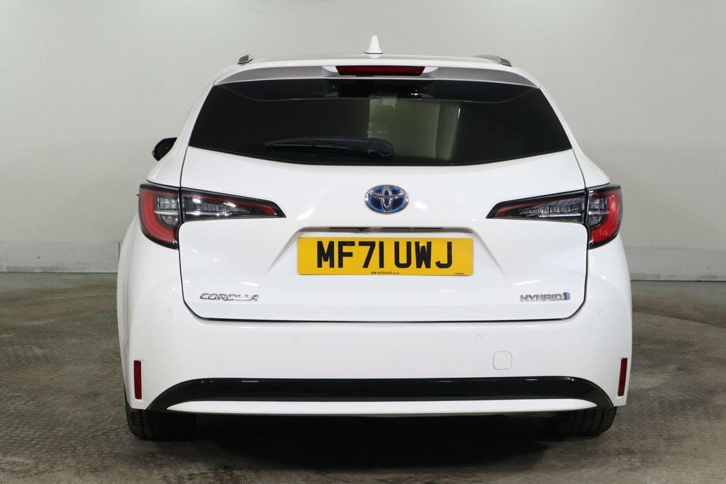 Toyota Corolla 1.8L Excel White #6