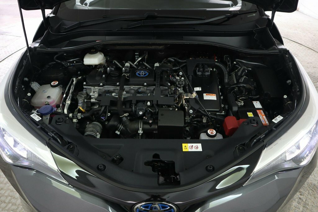 Toyota C-Hr Design 2.0 Hybrid Purple #23