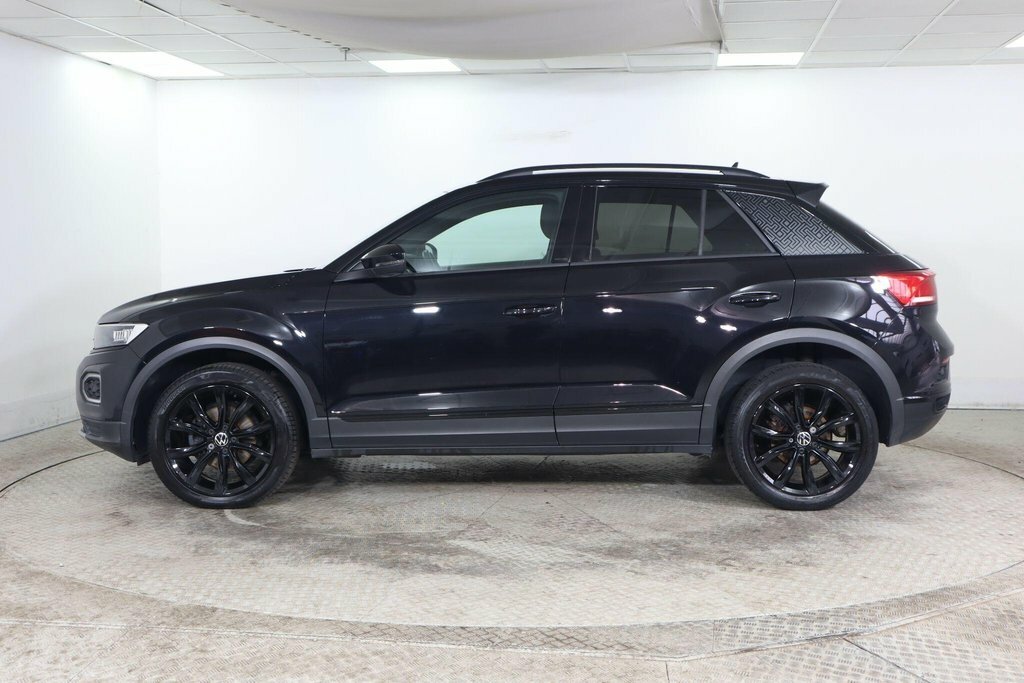 Volkswagen T-Roc 1.5L Black Edition Black #5