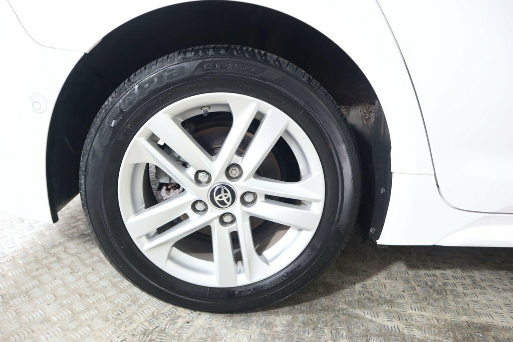 Toyota Corolla Corolla Gr Sport Hev Cvt Black #24