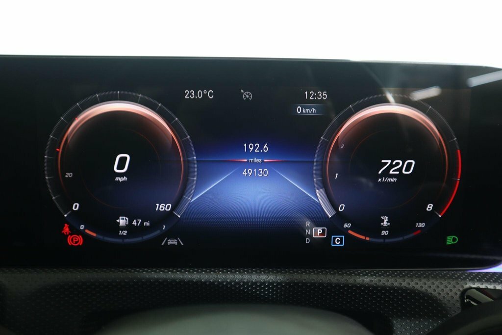 Mercedes-Benz CLA Class 1.6L Cla 180 Amg Line Edition 121 Bhp Black #37