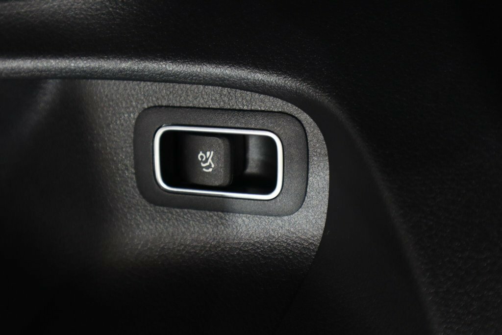 Mercedes-Benz CLA Class 1.6L Cla 180 Amg Line Edition 121 Bhp Black #21