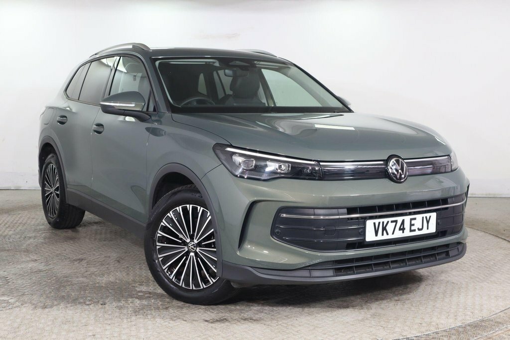Volkswagen Tiguan R-line White #1