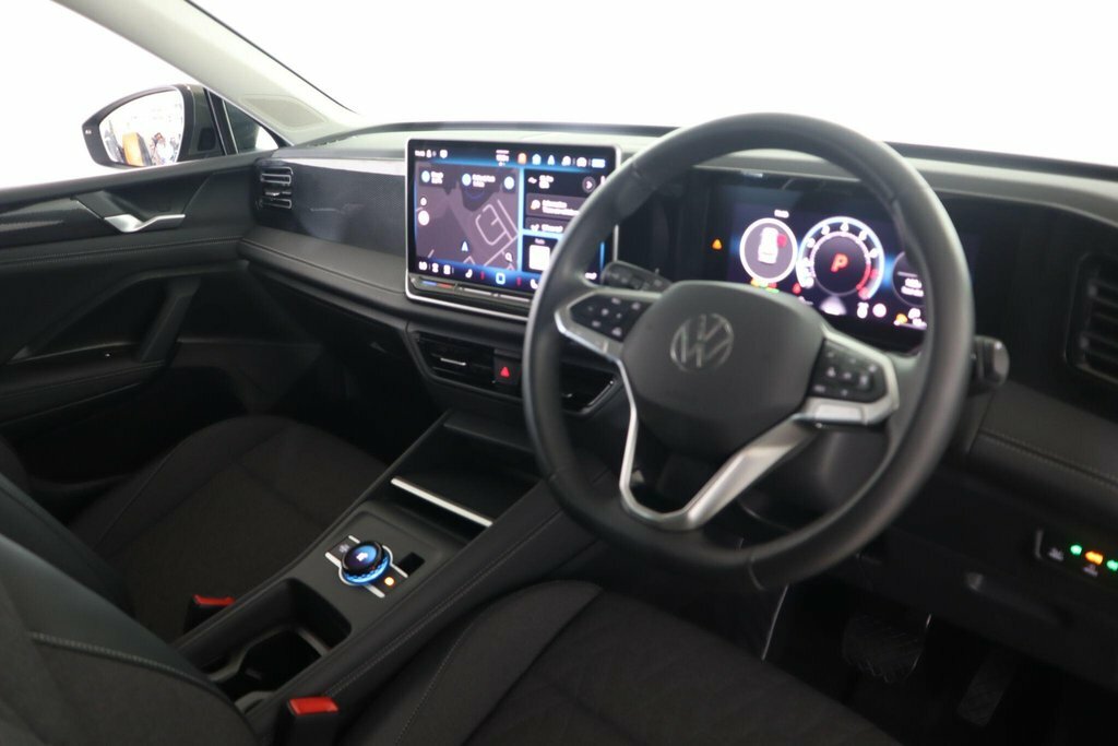 Volkswagen Tiguan R-line White #9