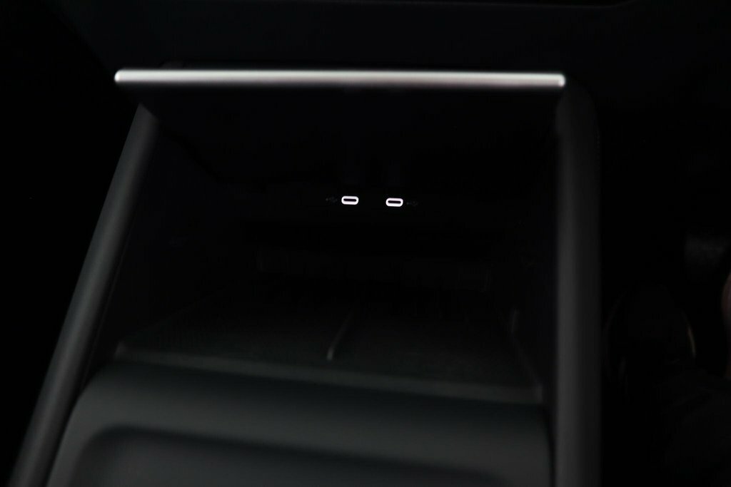 Volkswagen Tiguan R-line White #17