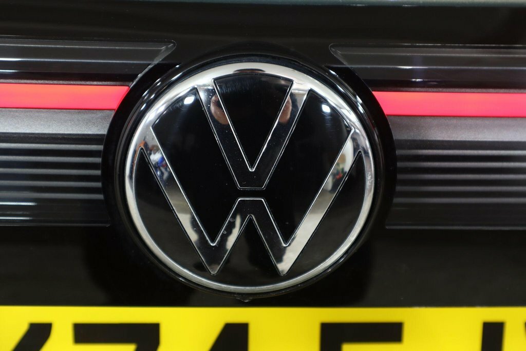 Volkswagen Tiguan R-line White #63