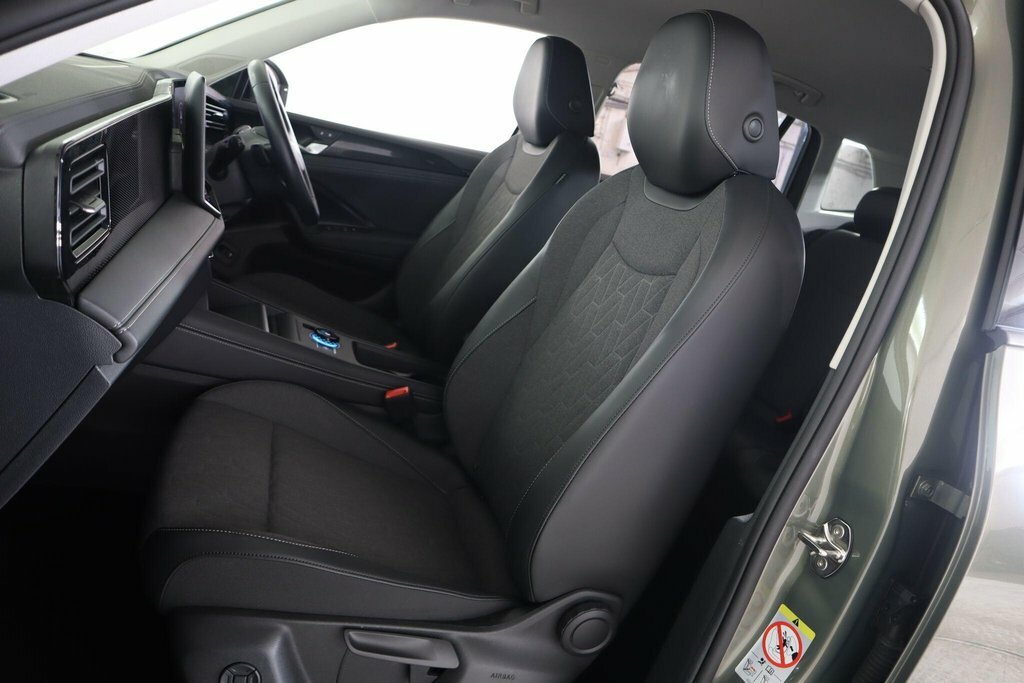 Volkswagen Tiguan R-line White #61