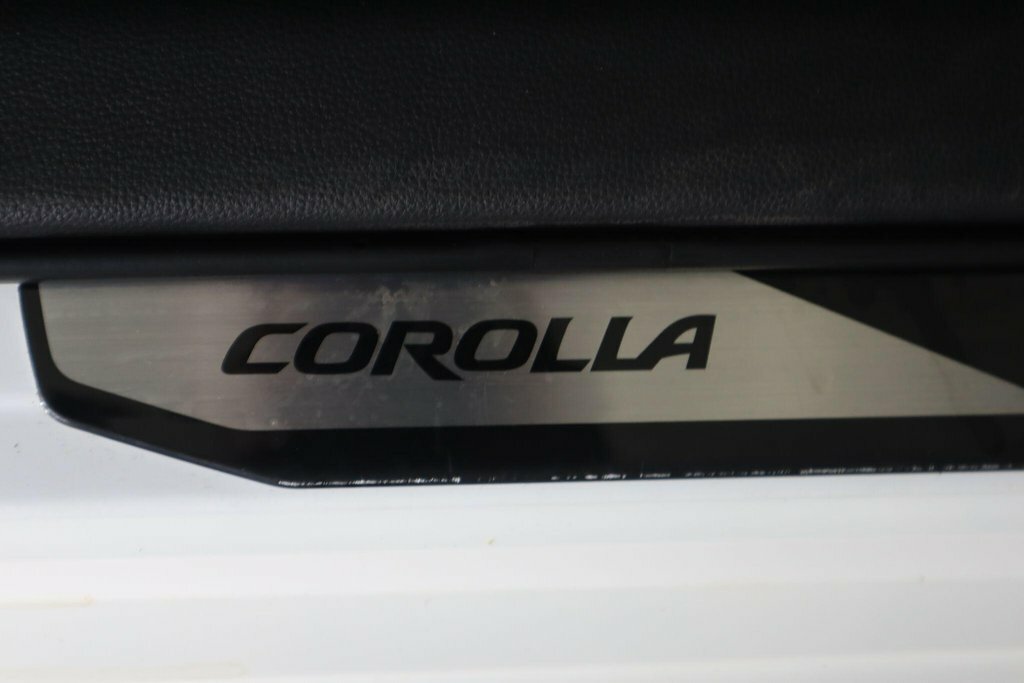 Toyota Corolla 1.8 Hybrid Icon Cvt White #45