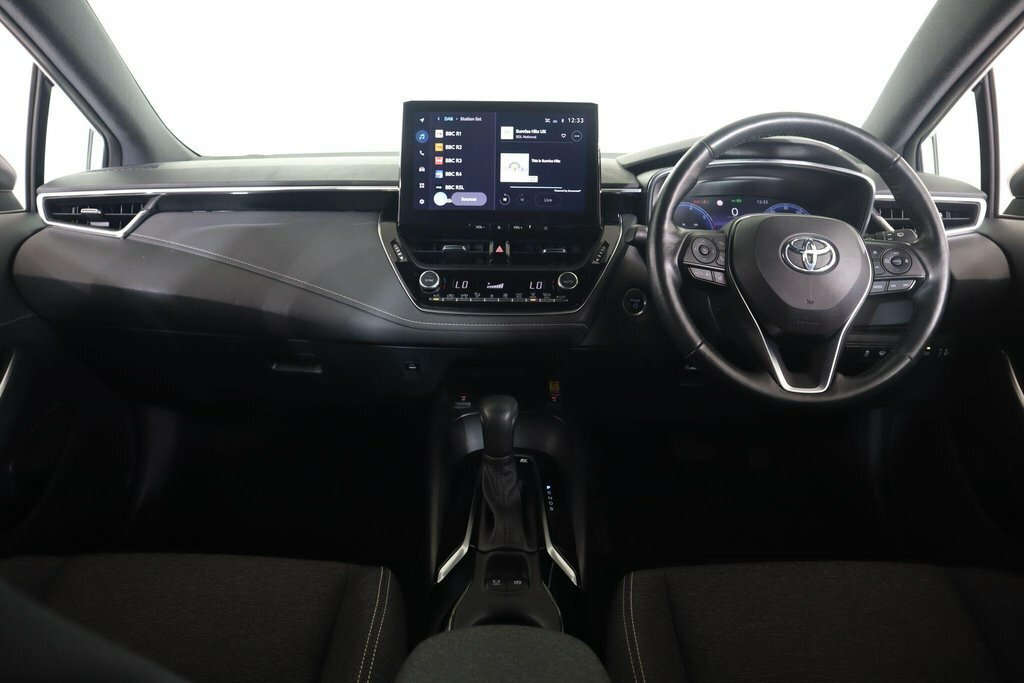 Toyota Corolla 1.8 Hybrid Icon Cvt White #10