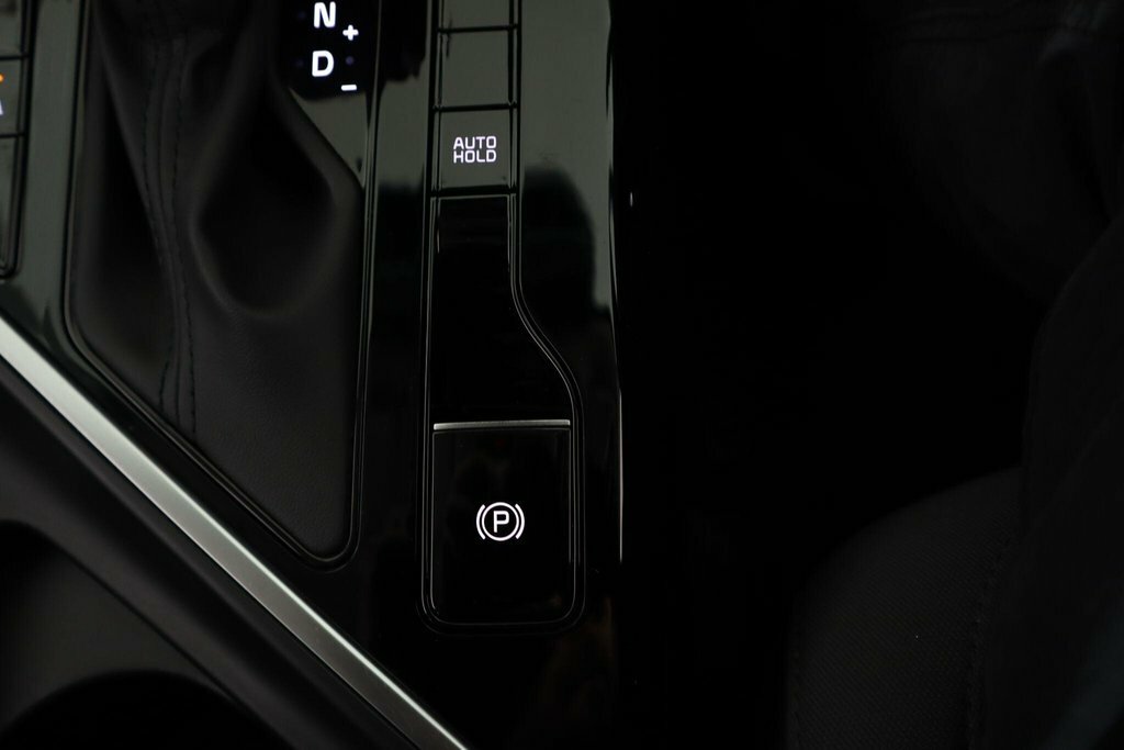 Kia Niro Ev 64.8Kwh 3 Suv 201 Bhp 6 586 #23