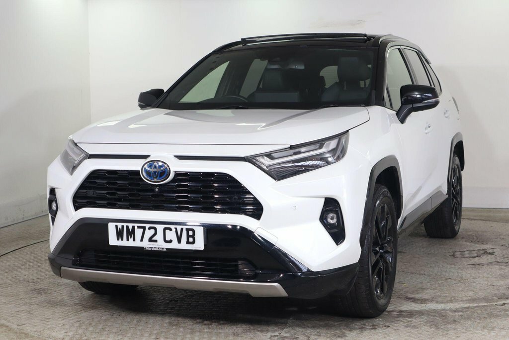 Toyota Rav 4 2.5L Dynamic White #3