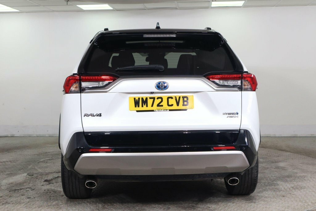 Toyota Rav 4 2.5L Dynamic White #6