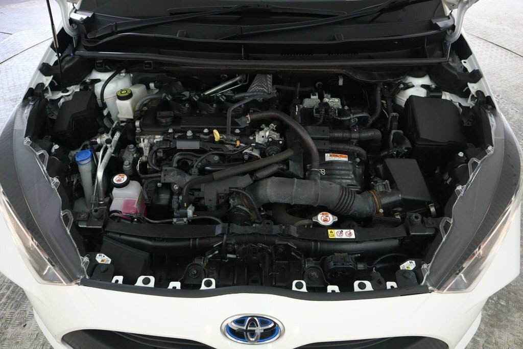 Toyota Yaris 1.5 Vvt-h Icon Hatchback Hybrid E-cvt E White #23