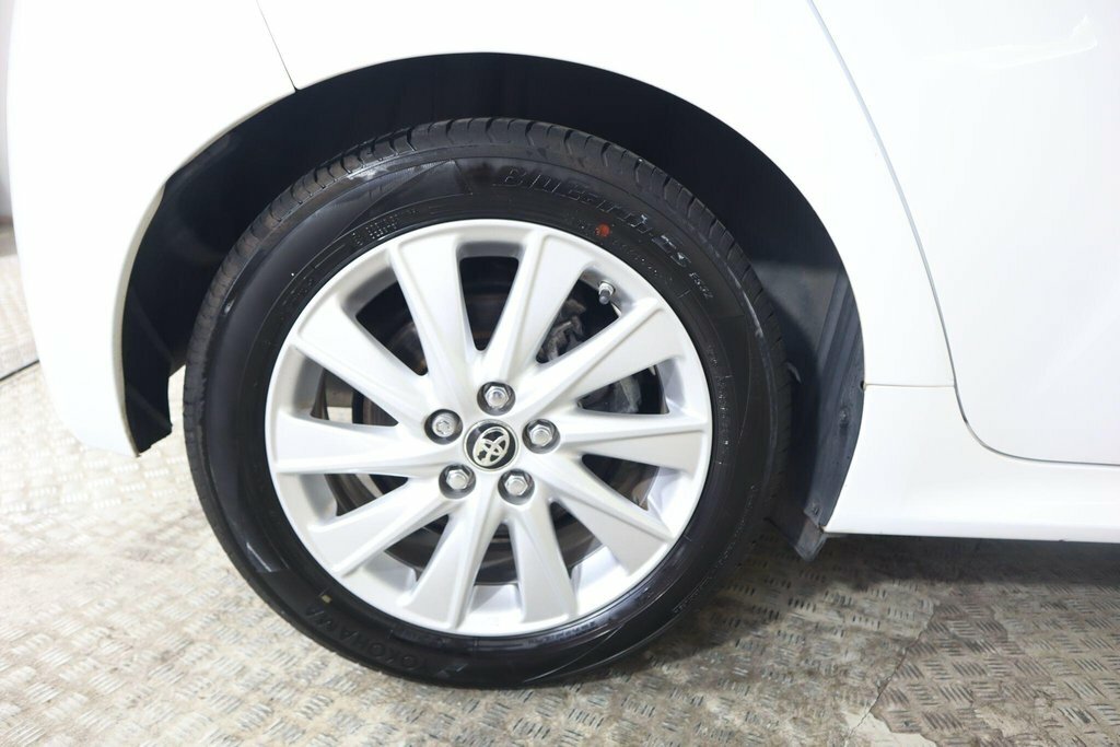 Toyota Yaris 1.5 Vvt-h Icon Hatchback Hybrid E-cvt E White #25
