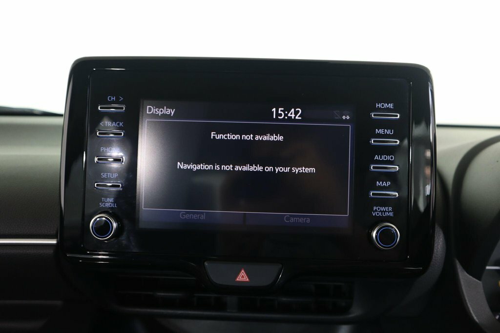 Toyota Yaris 1.5 Vvt-h Icon Hatchback Hybrid E-cvt E White #28