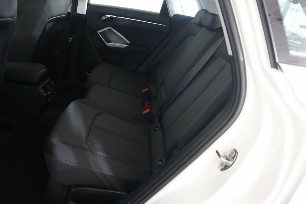 Audi Q3 1.5 Tfsi 35 S Line Suv S Tronic 150 P Grey #13