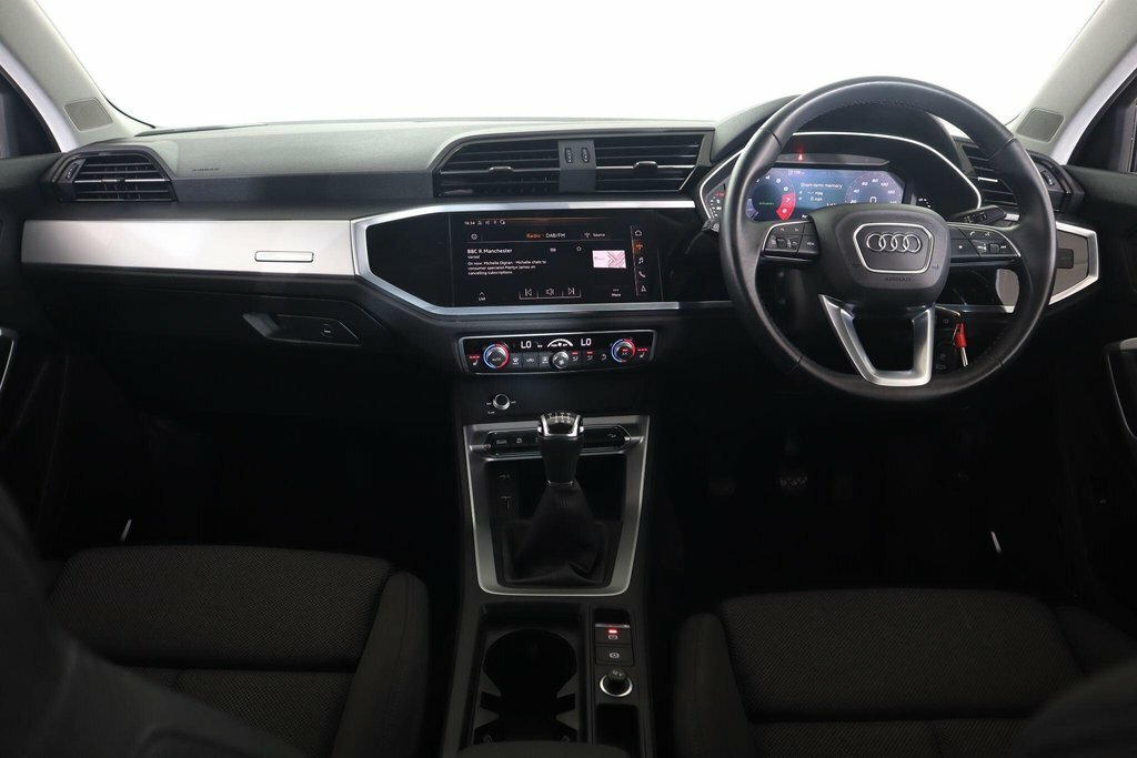 Audi Q3 1.5 Tfsi 35 S Line Suv S Tronic 150 P Grey #10