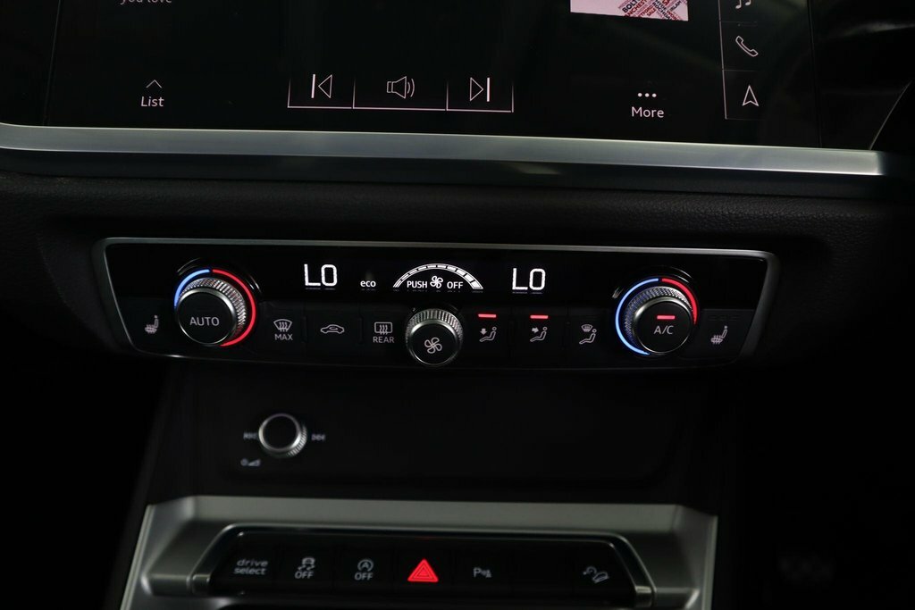 Audi Q3 1.5 Tfsi 35 S Line Suv S Tronic 150 P Grey #18