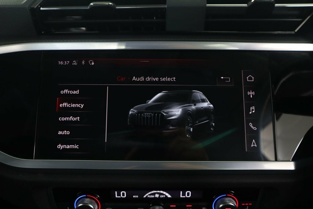 Audi Q3 1.5 Tfsi 35 S Line Suv S Tronic 150 P Grey #42