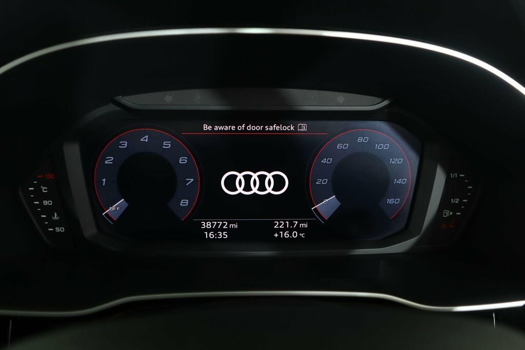 Audi Q3 1.5 Tfsi 35 S Line Suv S Tronic 150 P Grey #51