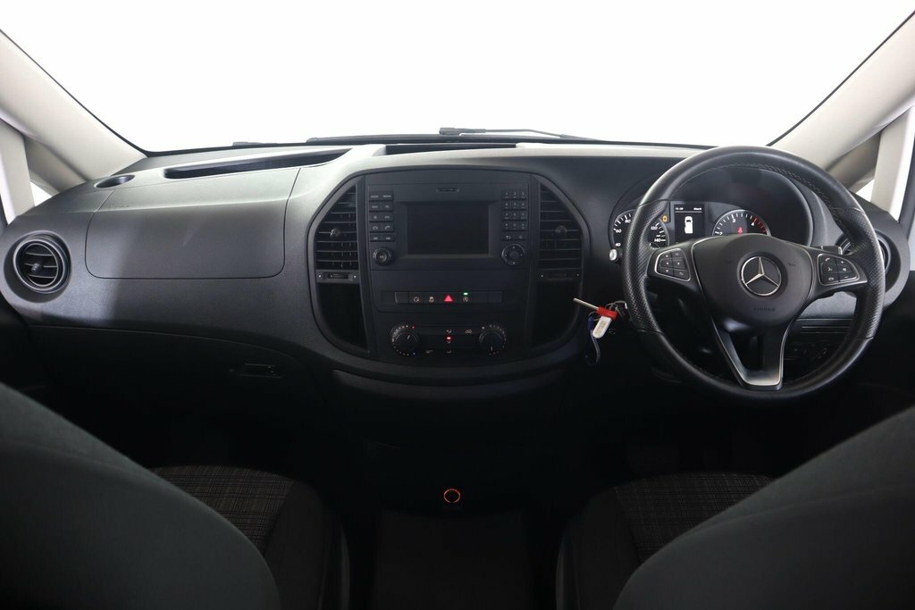 Mercedes-Benz Vito 119Cdi Premium Crew Van 7G-tronic Black #24