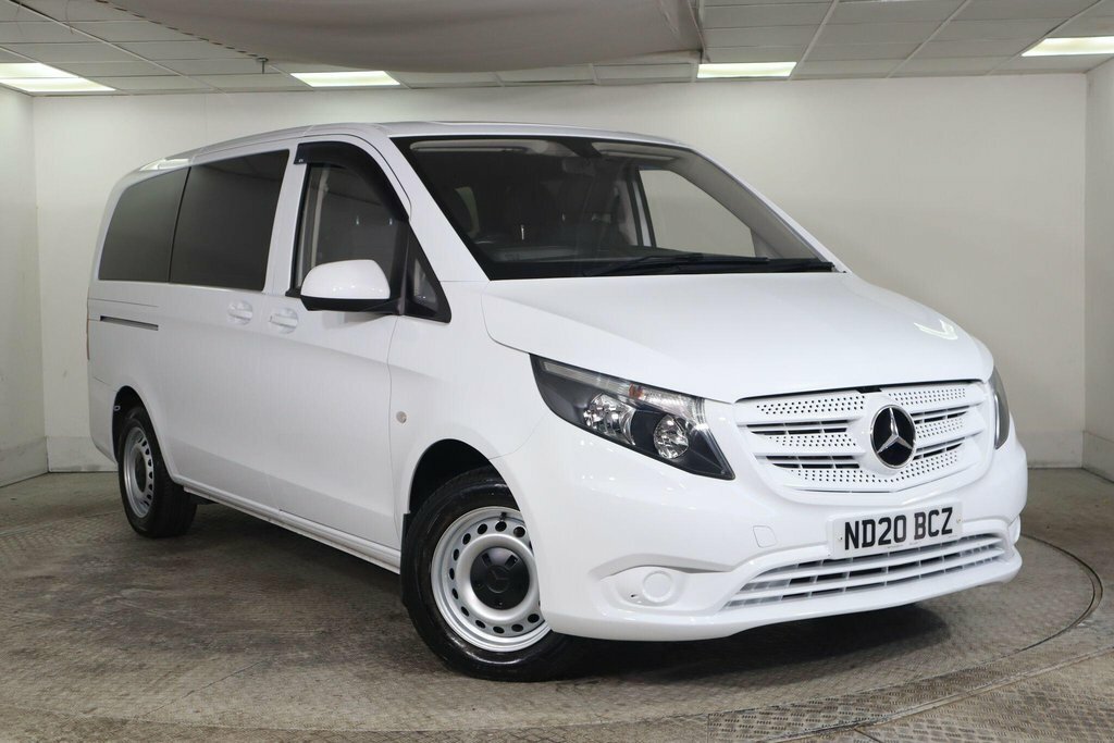 Mercedes-Benz Vito Combi White