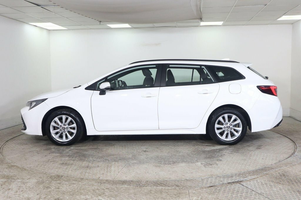 Toyota Corolla 1.8L Icon White #5