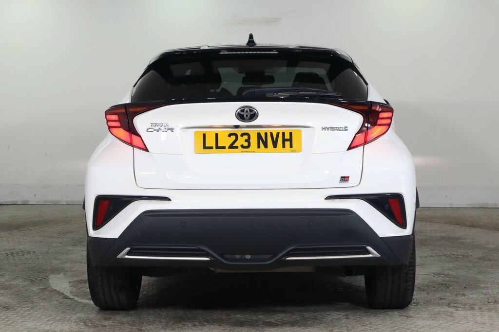 Toyota C-Hr 1.8L Gr Sport White #6