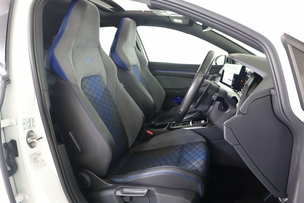 Volkswagen Golf 1.5 Tsi Life Hatchback Euro 6 S Black #12