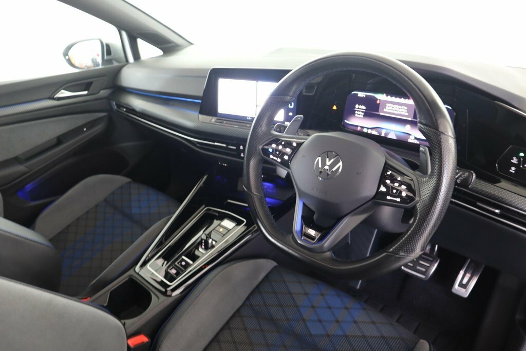 Volkswagen Golf 1.5 Tsi Life Hatchback Euro 6 S Black #2