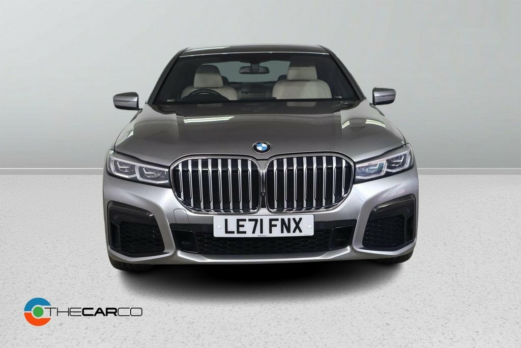 BMW 7 Series 4.4L M Sport Grey #3